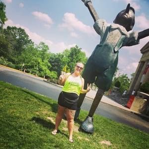 Meet your Posher, Leanna